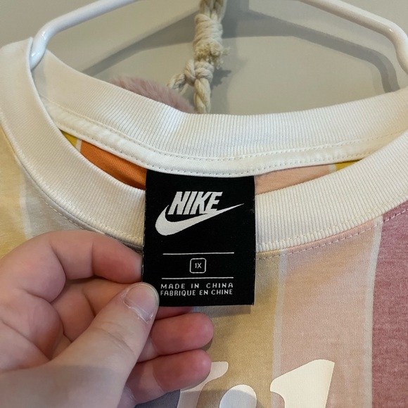 Nike Women's Striped Crop Top - Multicolor - Picture 2 of 2